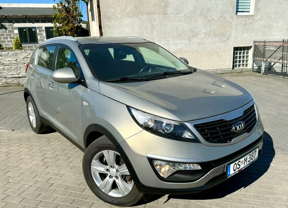 Kia Sportage cena 41900 przebieg: 180000, rok produkcji 2014 z Pelplin małe 106